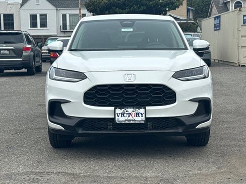 New 2026 Honda HR-V LX image 9