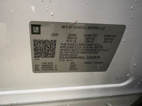 Used 2020 Buick Enclave Essence w/ Sound and Sites Package FWD image 70