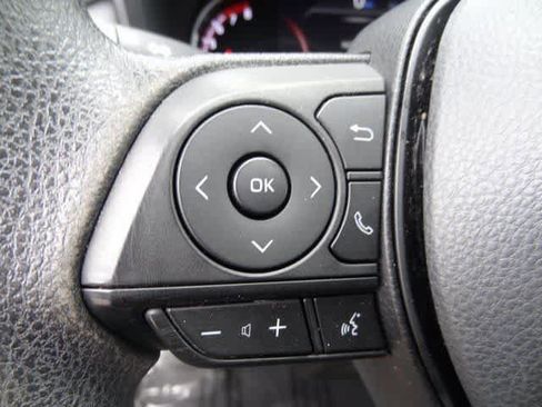 Used 2023 Toyota RAV4 XLE image 16