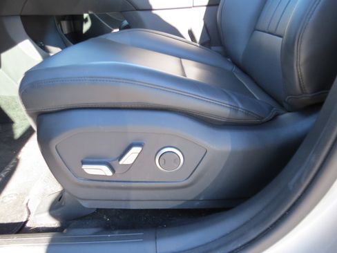Used 2024 Hyundai Santa Fe SEL AWD/4WD image 15