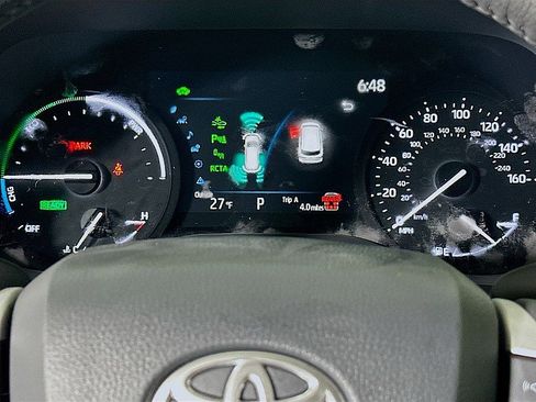 New 2026 Toyota Sienna XLE image 10