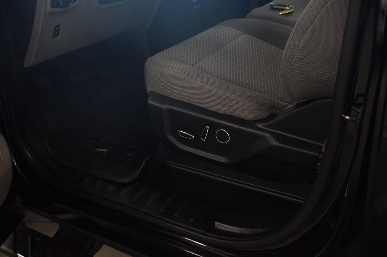 Used 2016 Ford F150 XLT AWD/4WD image 15