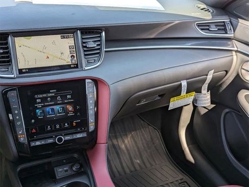 New 2025 INFINITI QX50 Sport image 18