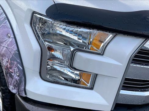 Used 2015 Ford F150 Lariat image 27