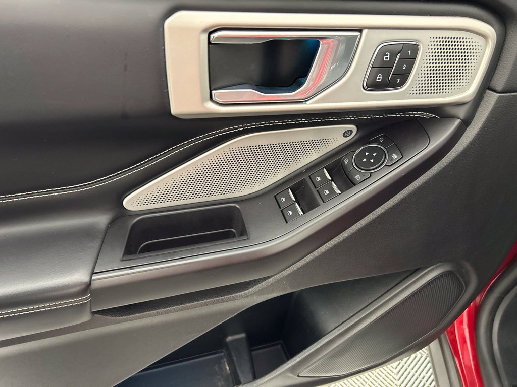 Used 2020 Ford Explorer ST w/ ST Street Pack AWD/4WD image 8