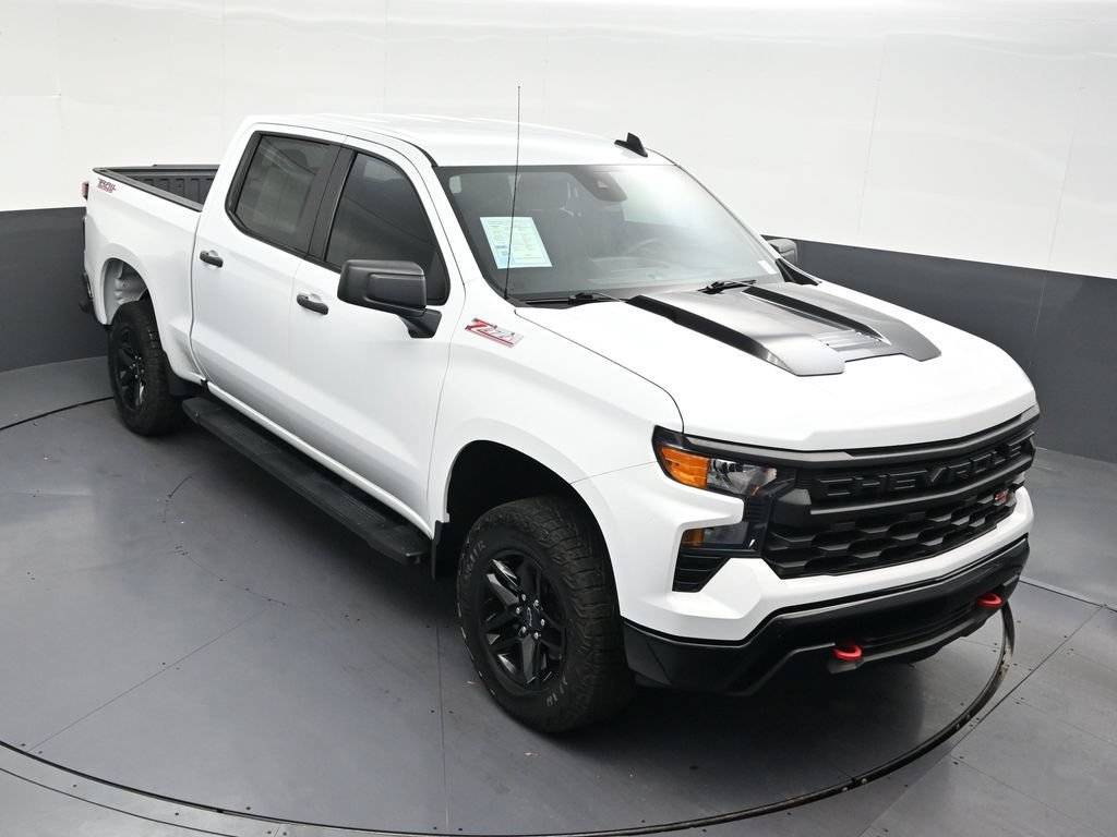 Used 2024 Chevrolet Silverado 1500 Custom Trail Boss AWD/4WD image 23