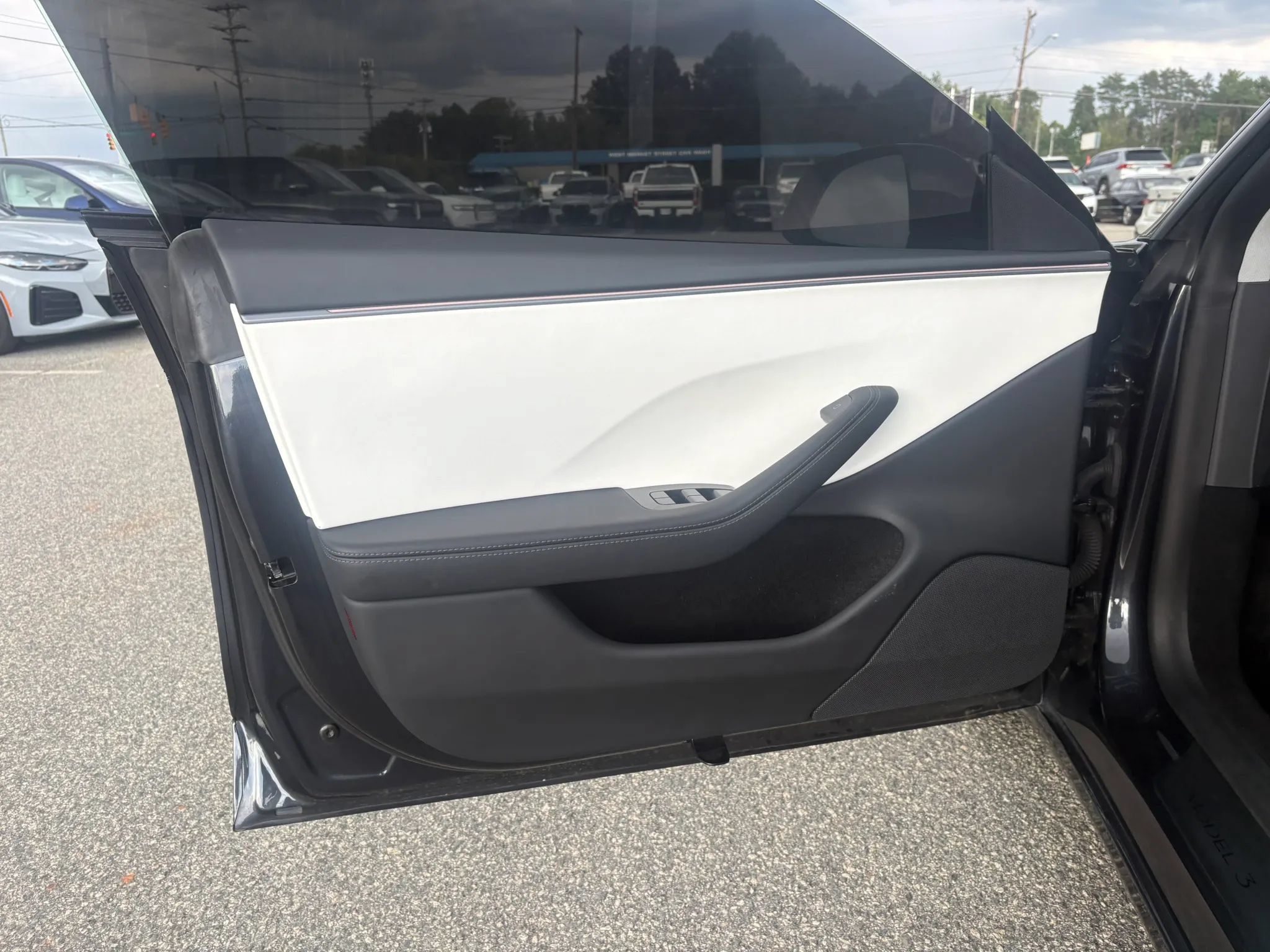 Used 2026 Tesla Model 3 RWD image 8