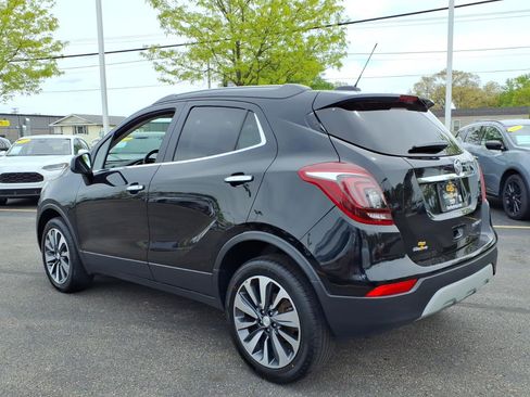 Used 2022 Buick Encore Preferred w/ Safety Package AWD/4WD image 9