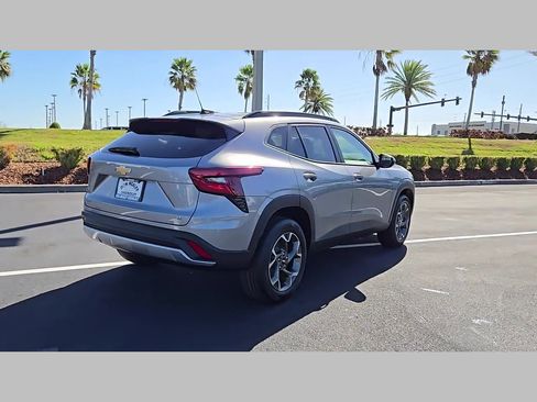 New 2026 Chevrolet Trax LT w/ Driver Confidence Package image 20