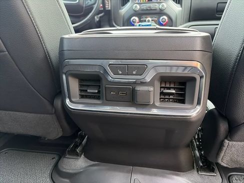 Used 2023 GMC Sierra 3500 Denali w/ Denali Black Diamond Edition AWD/4WD image 15