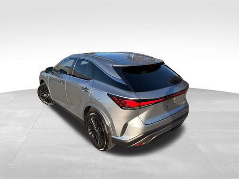Used 2025 Lexus RX 350 Premium image 4