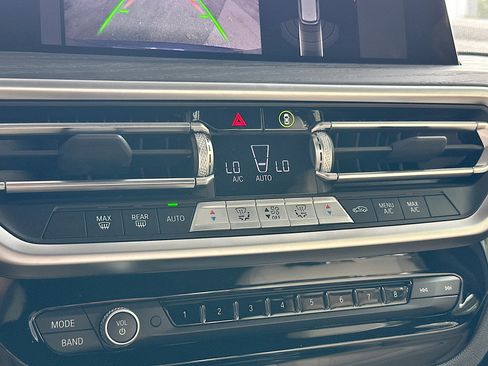 Certified 2024 BMW X3 xDrive30i w/ Convenience Package image 16