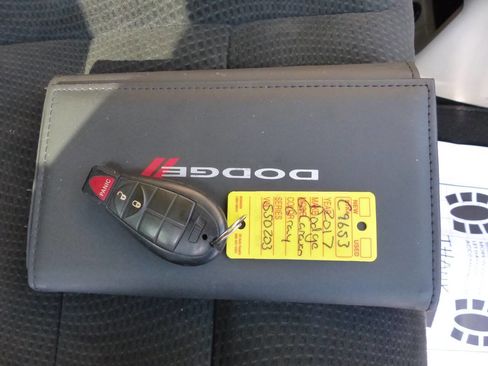 Used 2017 Dodge Grand Caravan SE w/ Power Window Group image 39