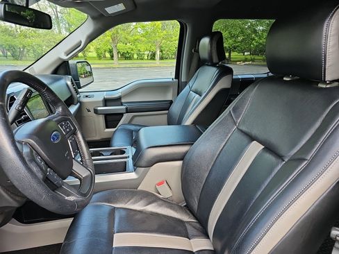 Used 2016 Ford F150 XLT w/ Equipment Group 302A Luxury AWD/4WD image 19