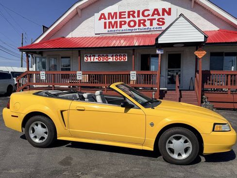 Used 1999 Ford Mustang Convertible RWD image 20