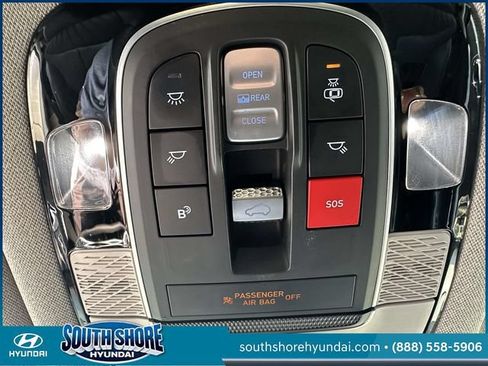Certified 2024 Hyundai Palisade Limited AWD/4WD image 39