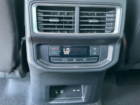 Certified 2026 Volkswagen Atlas SE AWD/4WD image 17