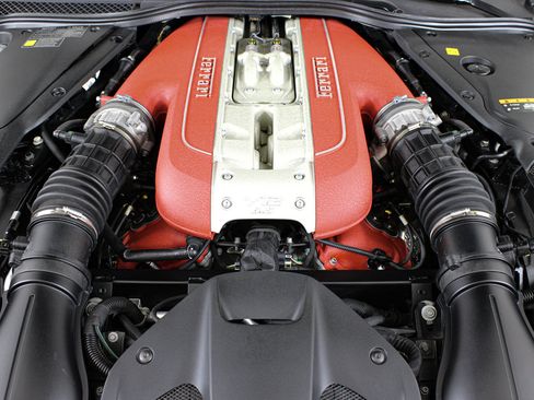 Certified 2020 Ferrari 812 Superfast RWD image 50