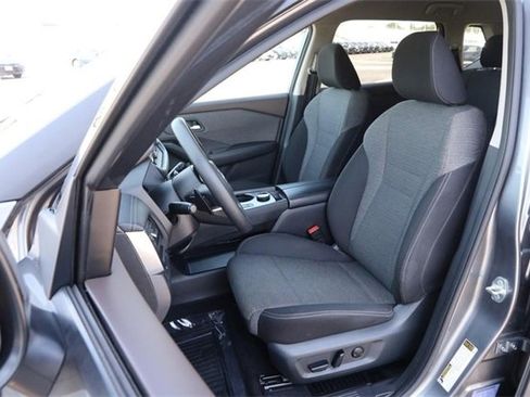 Certified 2023 Nissan Rogue SV image 8