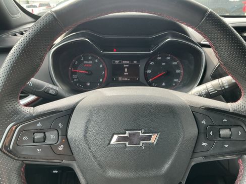 Used 2023 Chevrolet TrailBlazer RS w/ Convenience Package AWD/4WD image 9