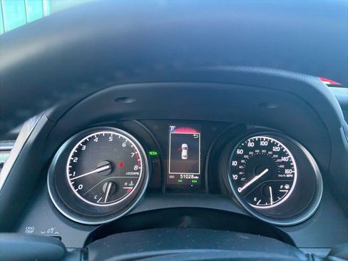 Used 2023 Toyota Camry SE w/ Convenience Package image 20