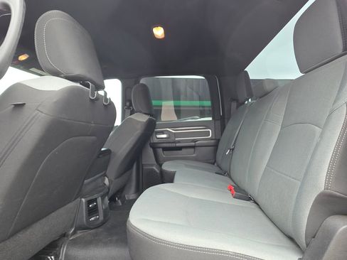 Used 2022 RAM 2500 Big Horn AWD/4WD image 19