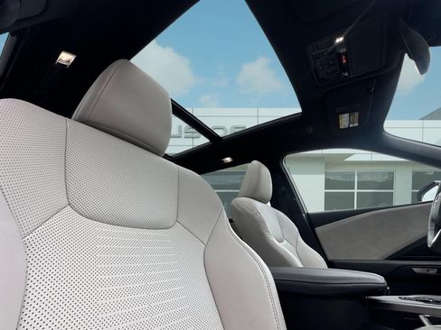 New 2026 Lexus TX 350 AWD image 13