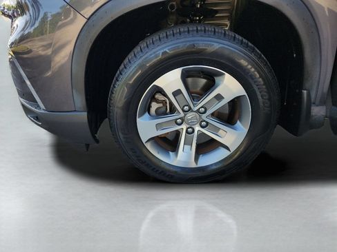 Used 2024 Honda Pilot EX-L image 38