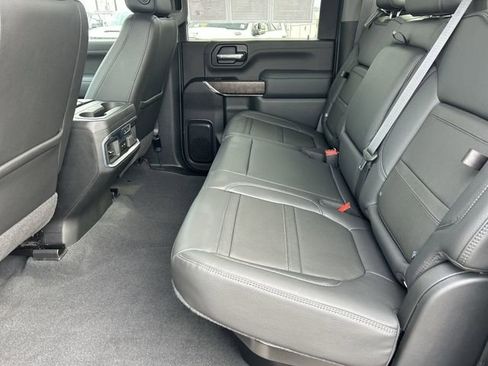 Used 2022 GMC Sierra 2500 Denali w/ Denali Ultimate Package image 17