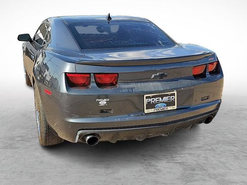 Used 2010 Chevrolet Camaro SS w/ RS Package RWD image 8