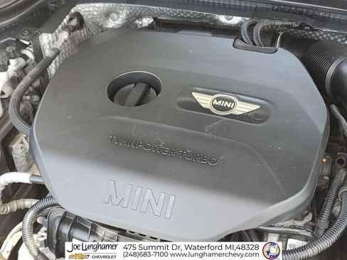 Used 2016 MINI Cooper 4-Door Hardtop FWD image 29