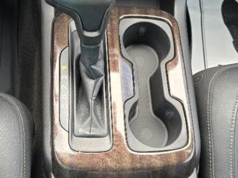 Used 2015 GMC Canyon SLT AWD/4WD image 22