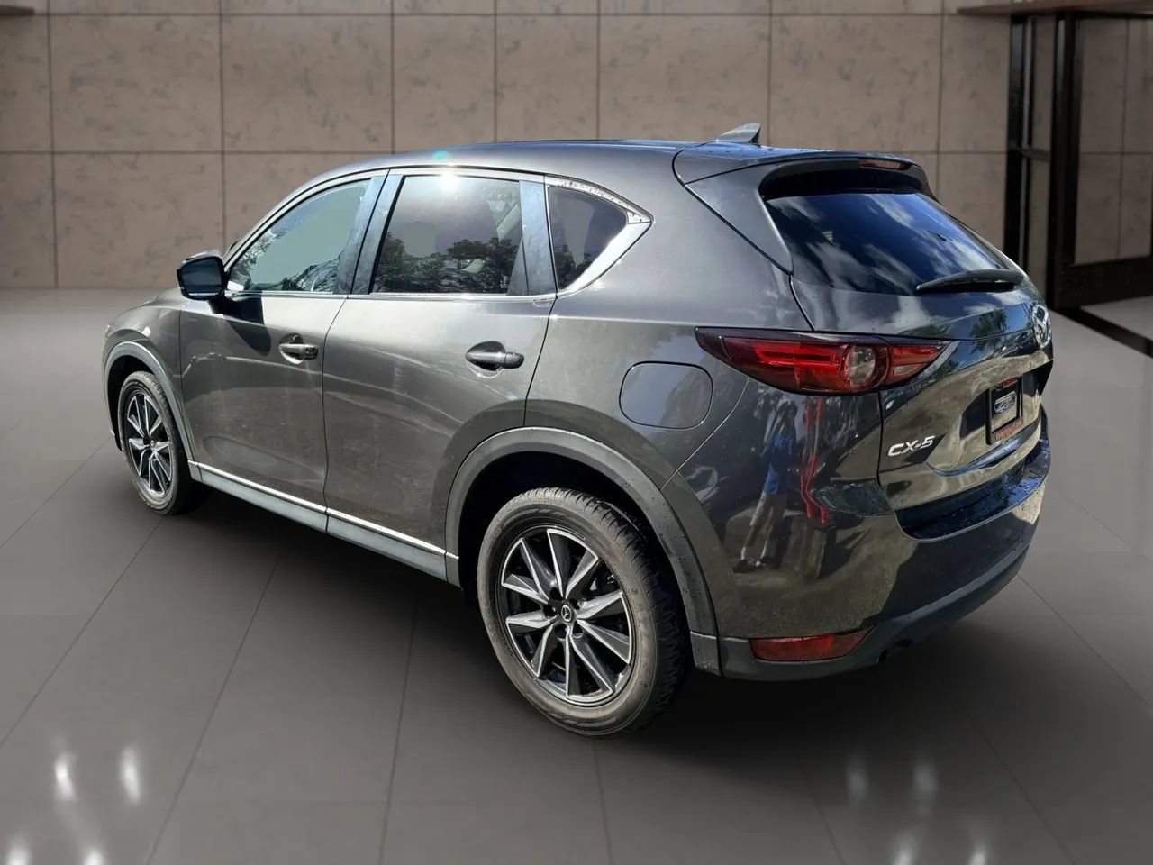 Used 2017 MAZDA CX-5 Grand Touring FWD image 5