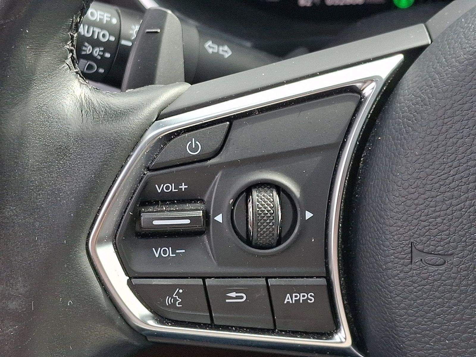 Certified 2024 Acura MDX w/ Technology Package AWD/4WD image 24