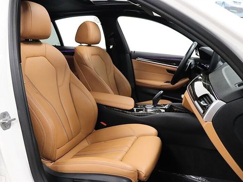 Used 2021 BMW 530i xDrive w/ Convenience Package AWD/4WD image 13