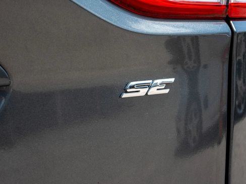 Used 2015 Ford Escape SE FWD image 11