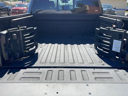 Used 2017 Ford F150 Raptor w/ Equipment Group 802A Luxury AWD/4WD image 56