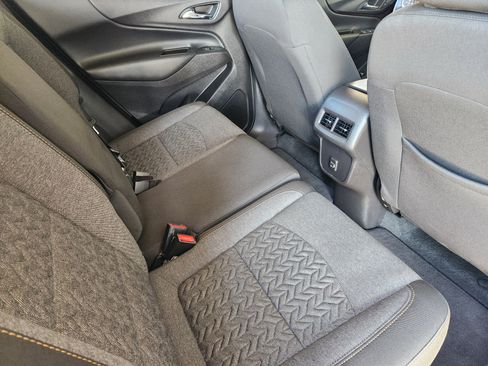 Certified 2024 Chevrolet Equinox LT image 34