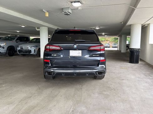 Used 2021 BMW X5 xDrive40i w/ M Sport Package AWD/4WD image 9