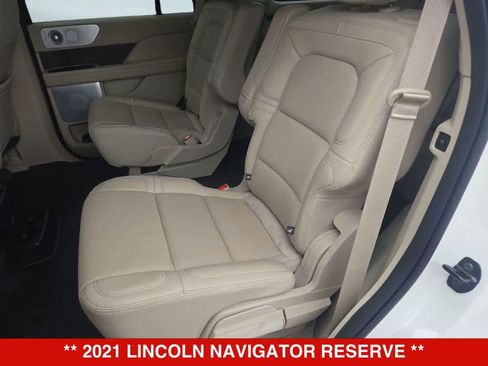 Used 2021 Lincoln Navigator Reserve w/ Luxury Package AWD/4WD image 19