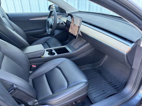 Used 2022 Tesla Model 3 Performance image 35