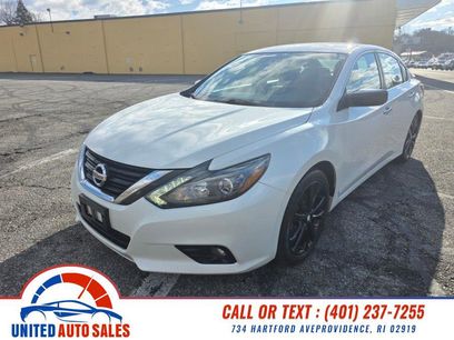 Used 2017 Nissan Altima 2.5 SR w/ Midnight Edition Package