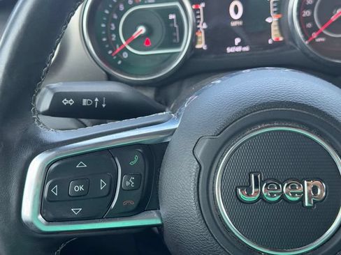 Certified 2020 Jeep Gladiator Rubicon AWD/4WD image 24