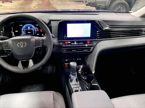 New 2026 Toyota Camry LE image 6