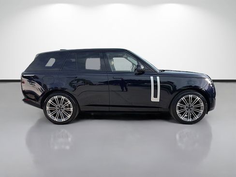 New 2026 Land Rover Range Rover Autobiography AWD/4WD image 6