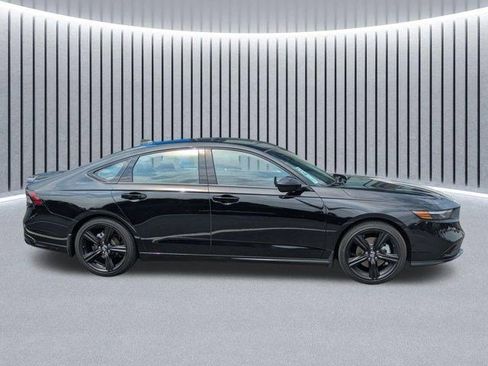Certified 2025 Honda Accord Sport image 3