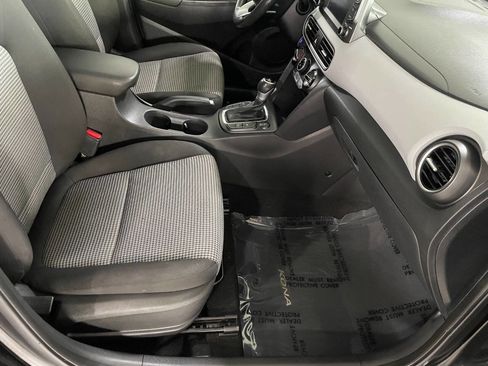 Used 2019 Hyundai Kona SEL image 29