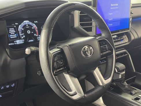 Used 2022 Toyota Tundra Platinum AWD/4WD image 14