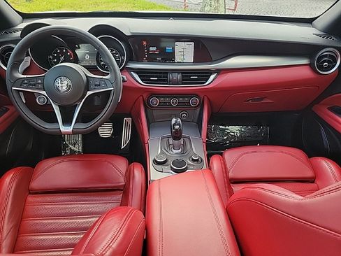 Used 2019 Alfa Romeo Stelvio Ti Sport w/ Quick Order Package 22S Sport image 8