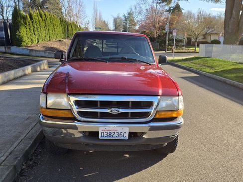 Used 2000 Ford Ranger XLT image 2